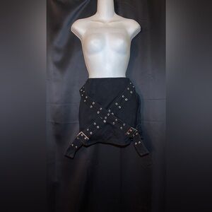 5/$45✨ PLUS Mini Skirt